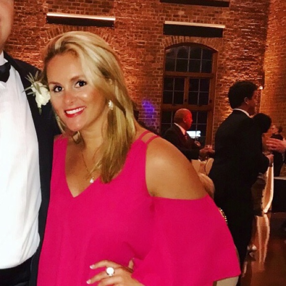 Meet your Posher, Danielle